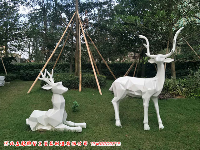 动物雕塑－鹿
